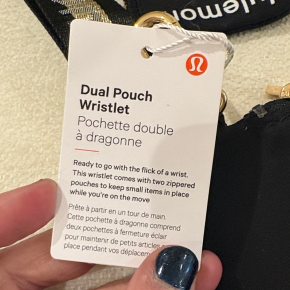 lululemon athletica Black and Gold Key Holder Set - Picture 10 of 10